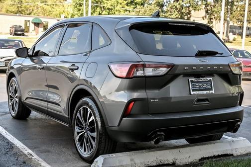 2021 Ford Escape SE
