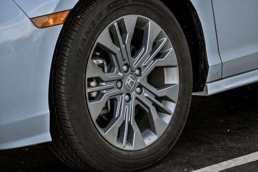 2025 Honda Odyssey Touring