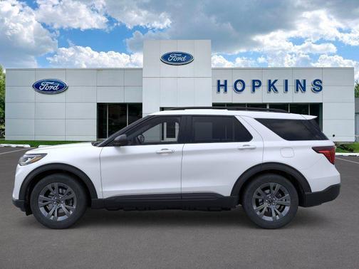 Star White 2026 Ford Explorer Active