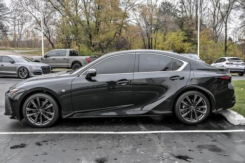 2023 Lexus IS 350 F Sport
