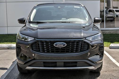 Agate Black Metallic 2023 Ford Escape Active