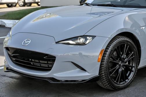 2024 Mazda MX-5 Miata Club