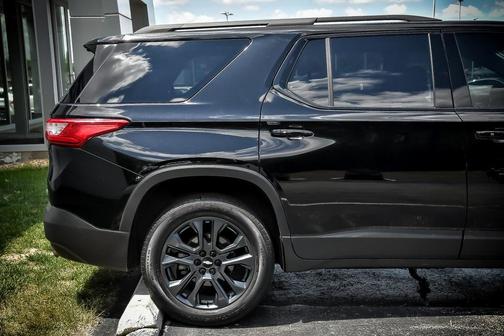 2021 Chevrolet Traverse RS