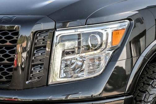 2017 Nissan Titan PRO-4X