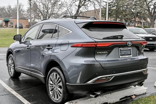 2021 Toyota Venza XLE