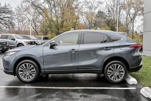 2021 Toyota Venza XLE