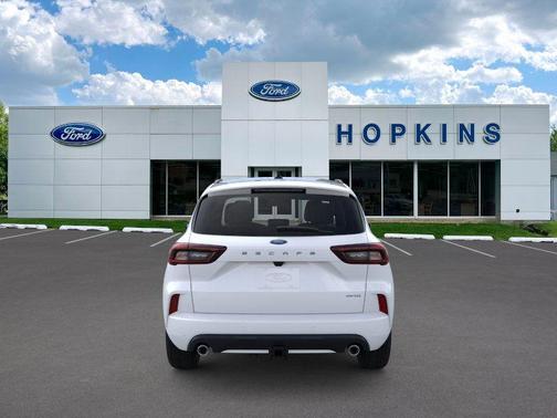 2025 Ford Escape ST-Line Elite