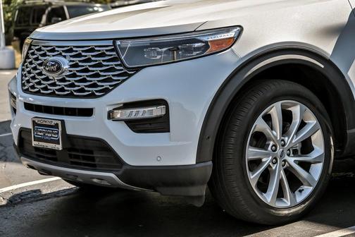 2021 Ford Explorer Platinum