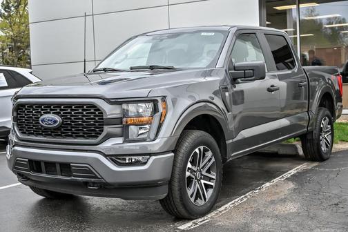 Carbonized Gray Metallic 2023 Ford F-150 XL