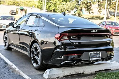 2024 Kia K5 GT-Line
