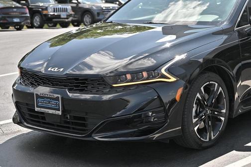 2024 Kia K5 GT-Line