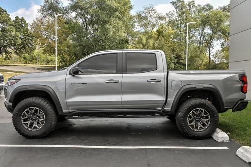 2024 Chevrolet Colorado ZR2