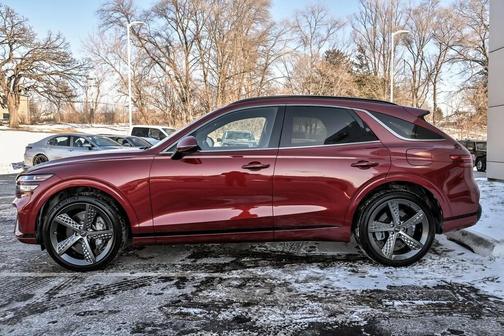 2024 Genesis GV70 2.5T