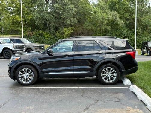 Black Metallic 2023 Ford Explorer XLT