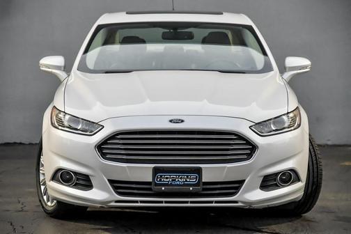 Photo 2 of 26 of 2013 Ford Fusion Hybrid SE