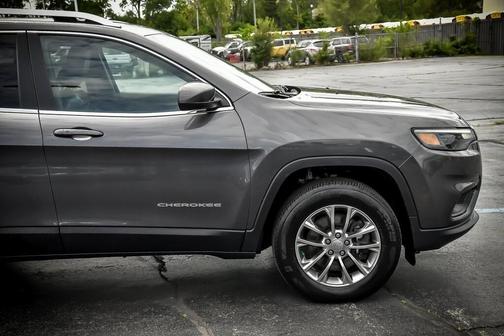 2019 Jeep Cherokee Latitude Plus
