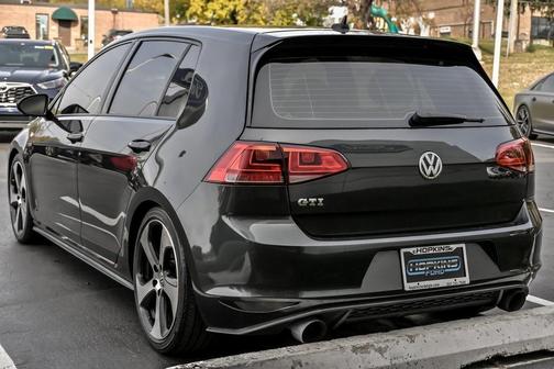 2016 Volkswagen Golf GTI 2.0T SE 4-Door