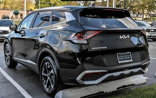 2023 Kia Sportage EX