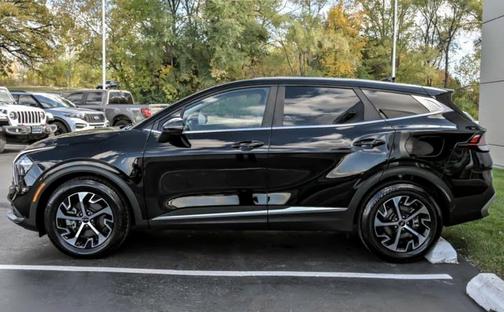 2023 Kia Sportage EX