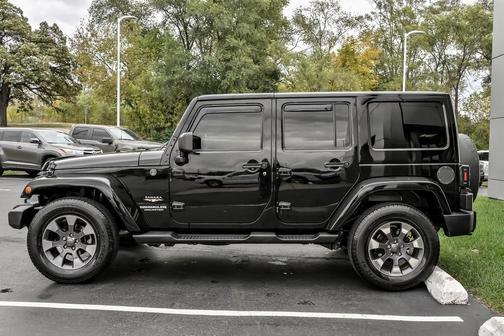 2012 Jeep Wrangler Unlimited Sahara