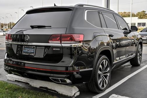 2022 Volkswagen Atlas 3.6L SEL Premium R-Line