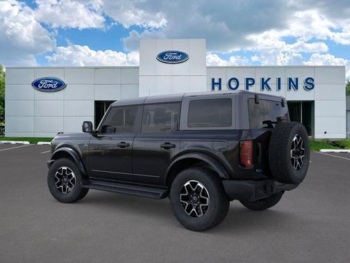 Shadow Black 2026 Ford Bronco Outer Banks