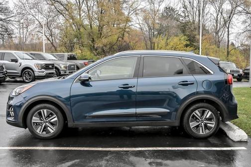 2021 Kia Niro EX Premium