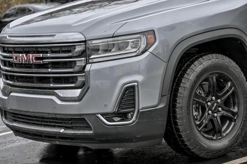 2021 GMC Acadia AT4