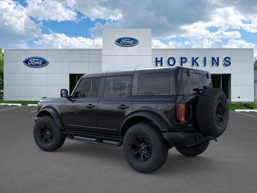 Shadow Black 2026 Ford Bronco Badlands