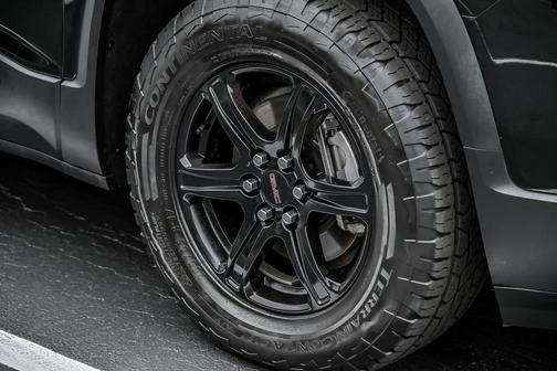 2020 GMC Acadia AT4