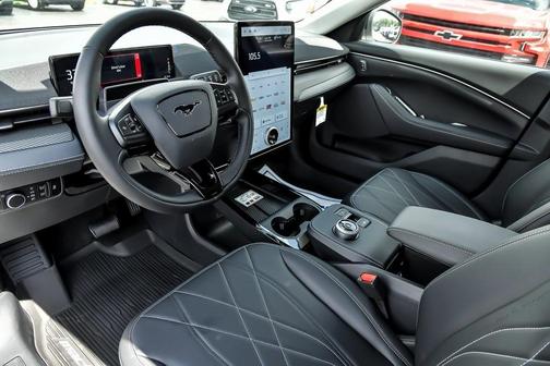 2024 Ford Mustang Mach-E Select