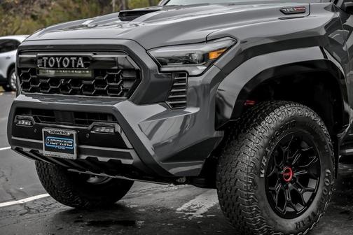 2024 Toyota Tacoma Hybrid TRD PRO