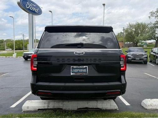 Dark Matter Metallic 2023 Ford Expedition Limited