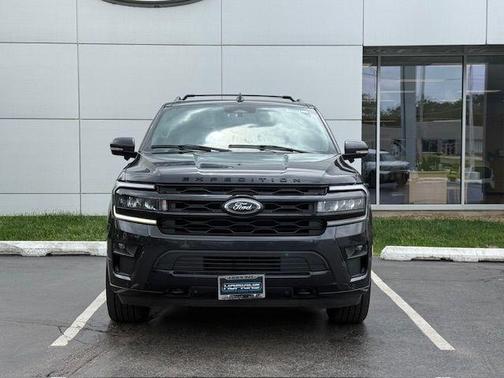 Dark Matter Metallic 2023 Ford Expedition Limited