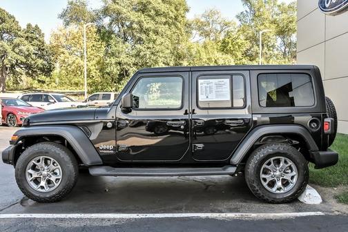2020 Jeep Wrangler Unlimited Sport