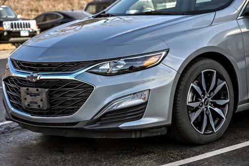 2023 Chevrolet Malibu RS