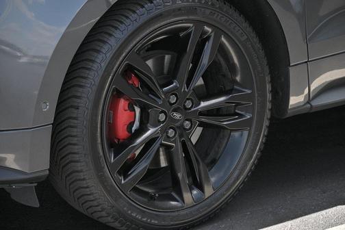 2019 Ford Edge ST