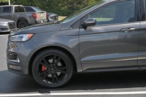 2019 Ford Edge ST