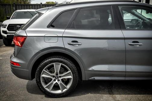 2019 Audi Q5 2.0T Premium Plus