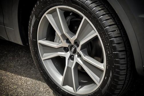 2019 Audi Q5 2.0T Premium Plus