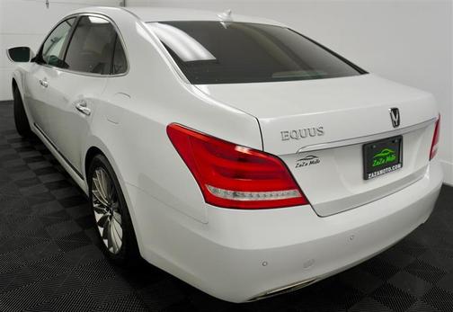 2014 Hyundai Equus Signature