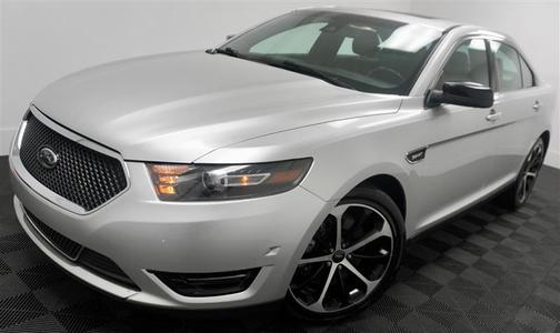 2014 Ford Taurus SHO