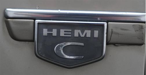 Linen Gold Metallic Pearlcoat 2006 Chrysler 300C Base