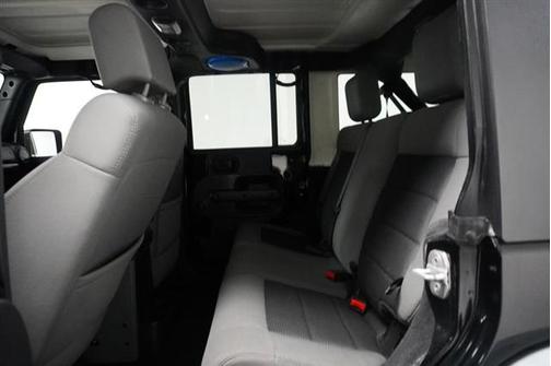 2010 Jeep Wrangler Unlimited Sport