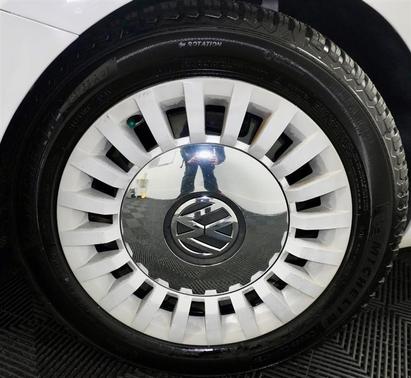 2013 Volkswagen Beetle 2.5L