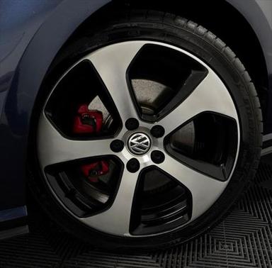 2018 Volkswagen Golf GTI 2.0T S 4-Door