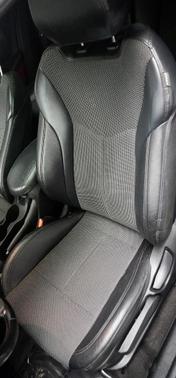 2016 Hyundai Veloster Base