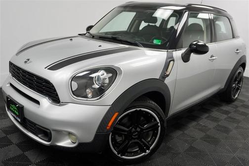2012 MINI Cooper S Countryman Base