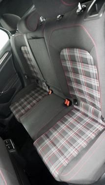 2017 Volkswagen Golf GTI 2.0T S 4-Door