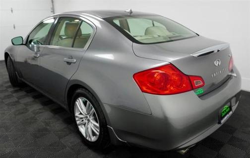 2011 INFINITI G25 Journey